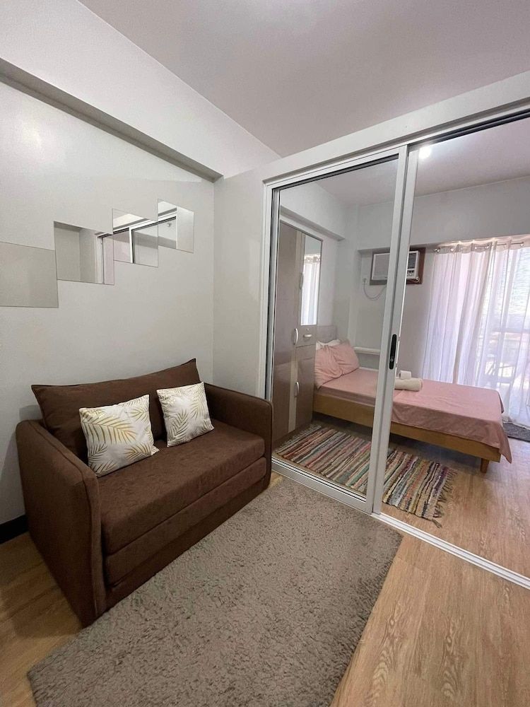 Verdon Parc Davao City by darpm Condo, 1 Bedroom, Balcony, City View 7