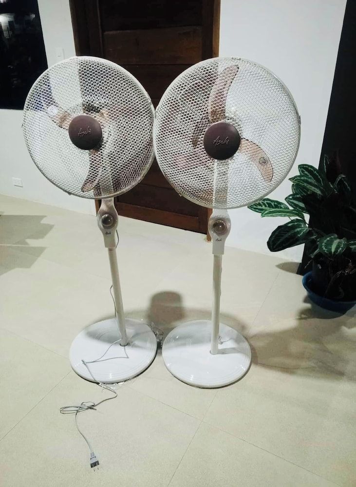 Tiwis Travellers Inn Standard Studio, Balcony 8