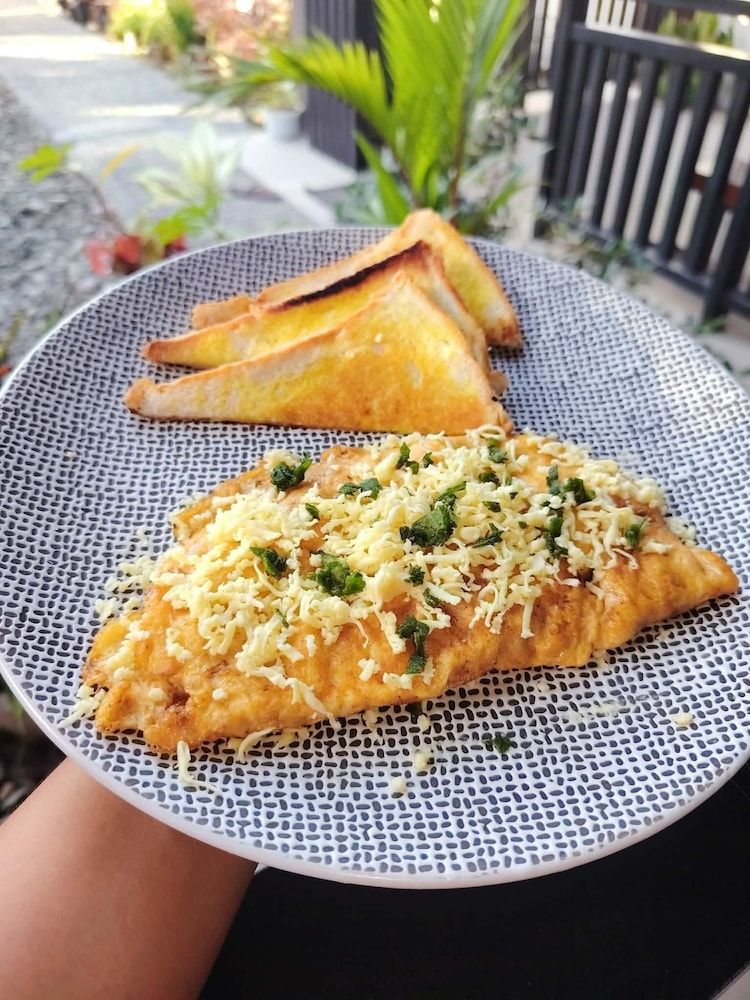 Tiwis Travellers Inn Standard Studio, Balcony 9