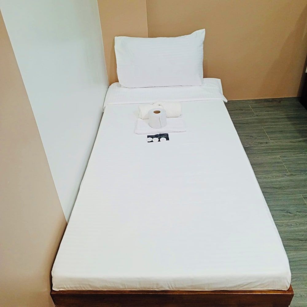 Tiwis Travellers Inn Standard Studio, Balcony 7