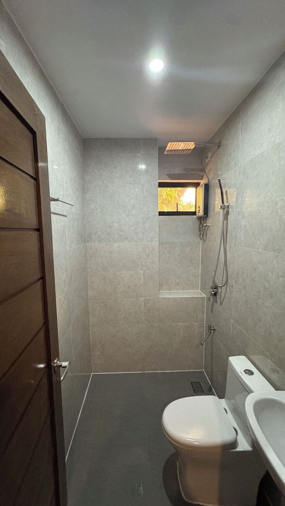 Tiwis Travellers Inn Standard Studio, Balcony 13