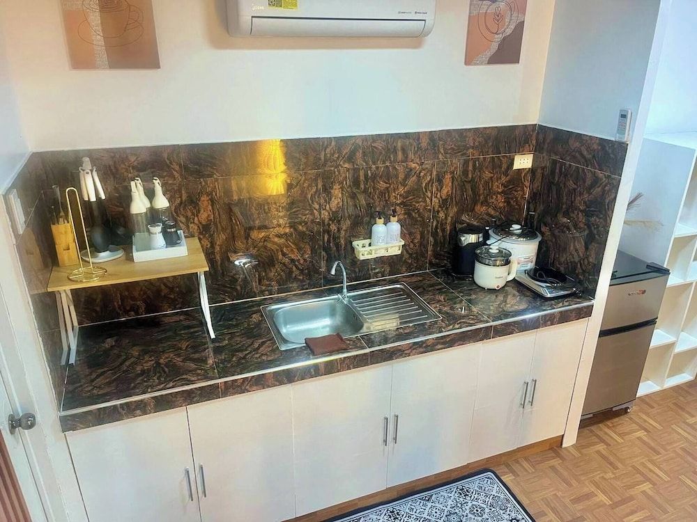 Bloomstone Urban Chill Cabin Cabin, 1 Bedroom, Smoking, Garden View 15