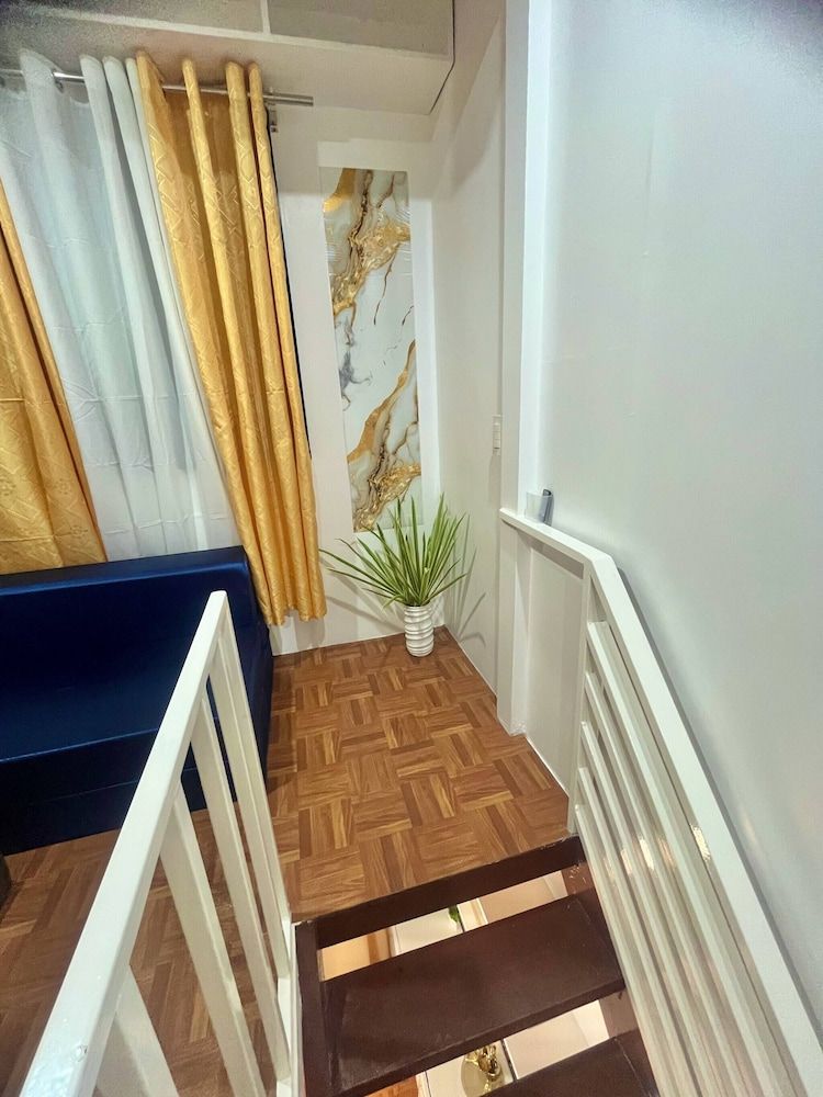 Bloomstone Urban Chill Cabin Cabin, 1 Bedroom, Smoking, Garden View 45