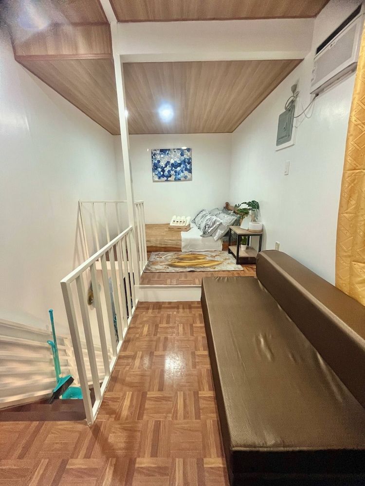 Bloomstone Urban Chill Cabin Cabin, 1 Bedroom, Smoking, Garden View 25