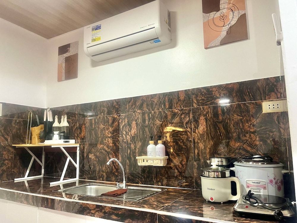 Bloomstone Urban Chill Cabin Cabin, 1 Bedroom, Smoking, Garden View 44