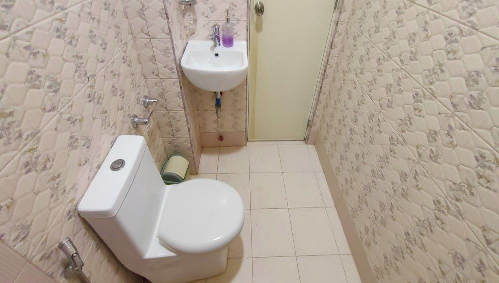 Pring Pension House Puerto Princesa Superior Twin Room 5