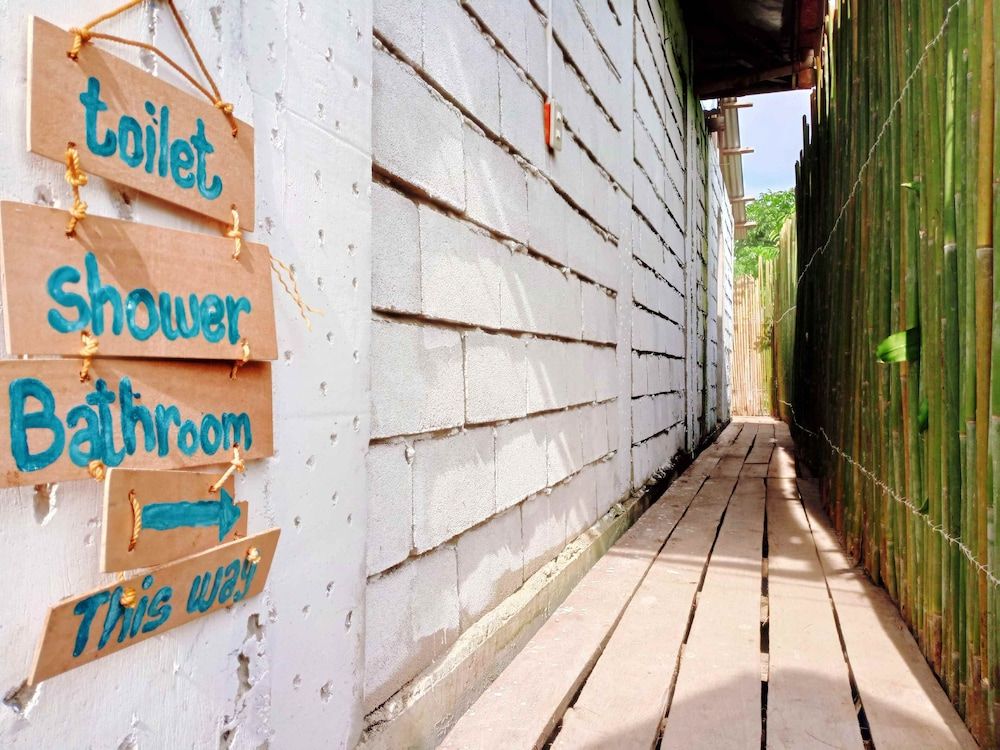 Amwani Beach Camp Basic Tent, Partial Sea View 8