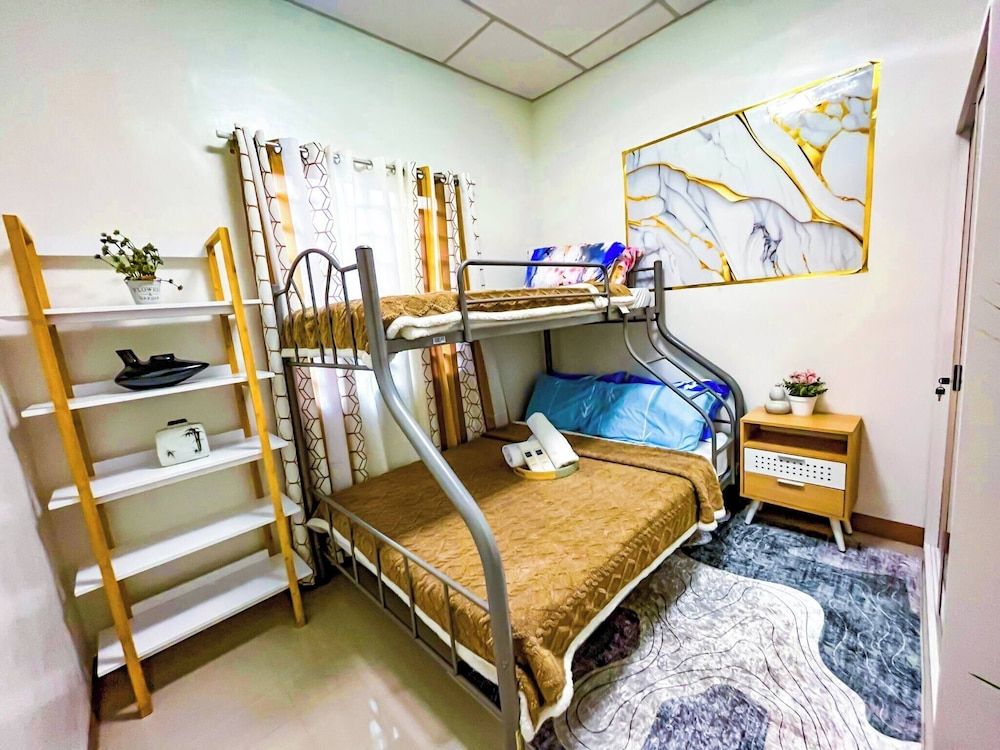 Bloomstone 2BR Family Suite in Gensan House, 2 Bedrooms, Smoking 8