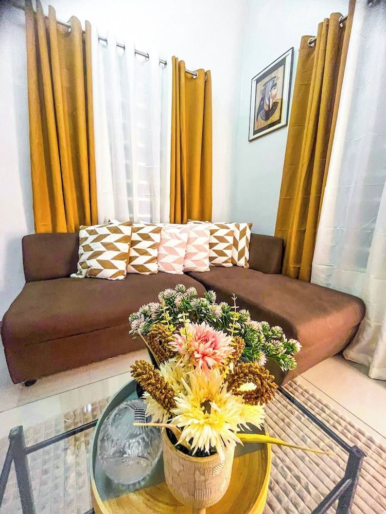 Bloomstone 2BR Family Suite in Gensan House, 2 Bedrooms, Smoking 16