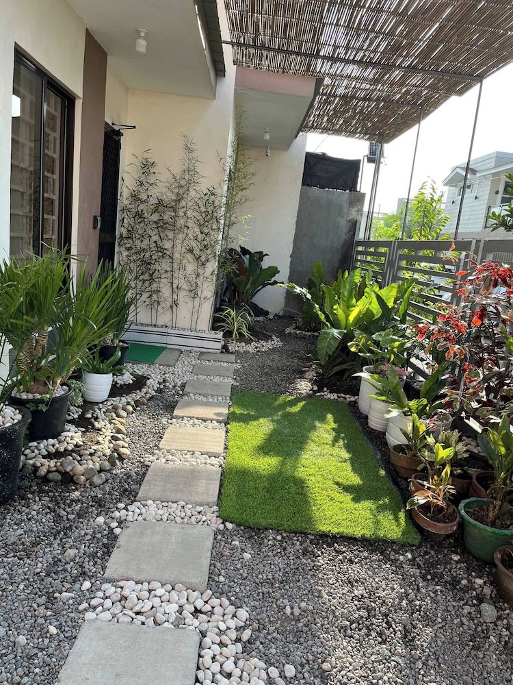 Bloomstone 2BR Family Suite in Gensan House, 2 Bedrooms, Smoking 42