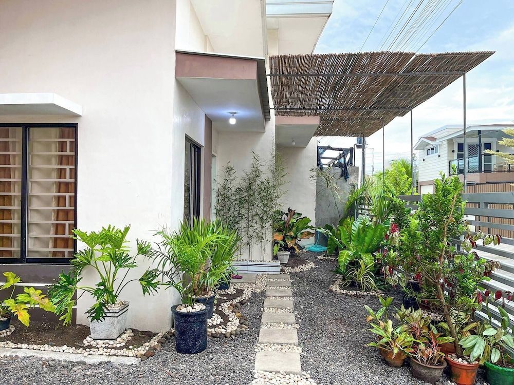 Bloomstone 2BR Family Suite in Gensan House, 2 Bedrooms, Smoking 37