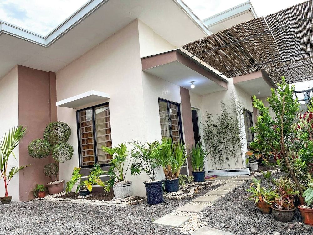 Bloomstone 2BR Family Suite in Gensan House, 2 Bedrooms, Smoking 54