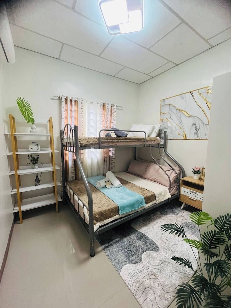 Bloomstone 2BR Family Suite in Gensan House, 2 Bedrooms, Smoking 13