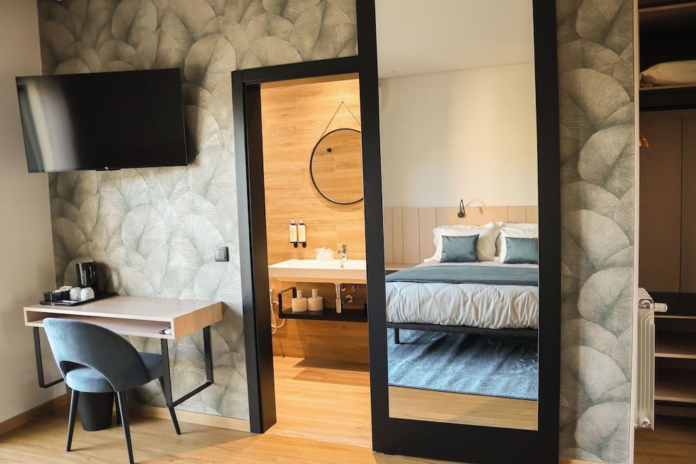 Quinta da Seixeda Deluxe Room 8