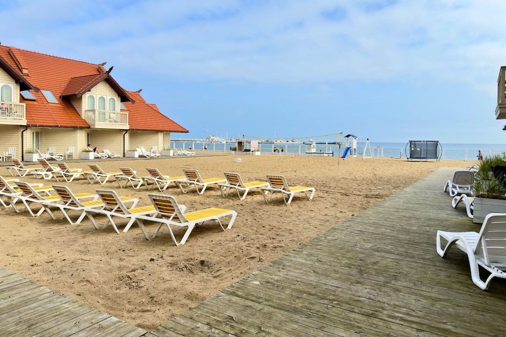 Hotel Zhong Hua Deluxe Double Room, Sea View 4