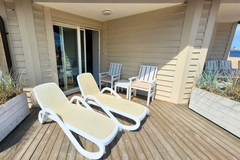 Hotel Zhong Hua Deluxe Double Room, Partial Sea View 9