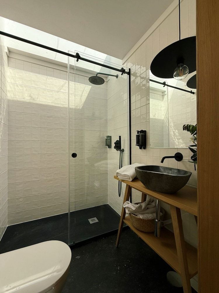 Five Sabrosa Senses Immersive Studio 7