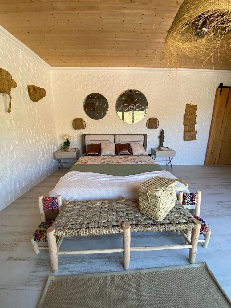 Portugals Infinity Eco Suite Resort Family Room, Ocean View 2