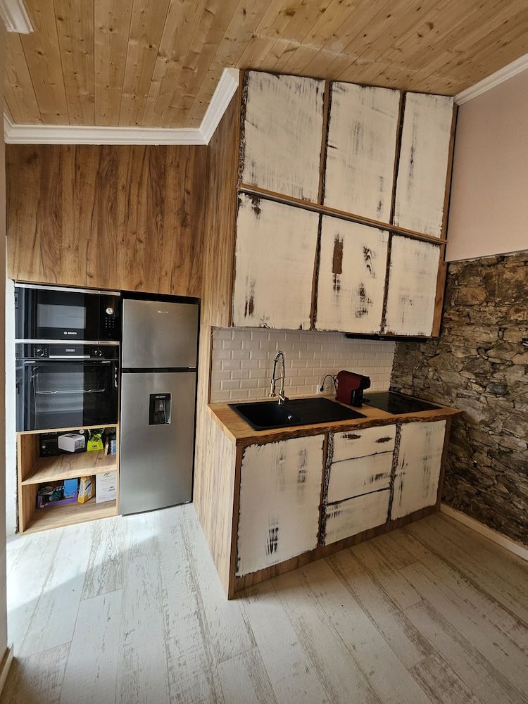 Portugals Infinity Eco Suite Resort Double Room, Mountain View 6