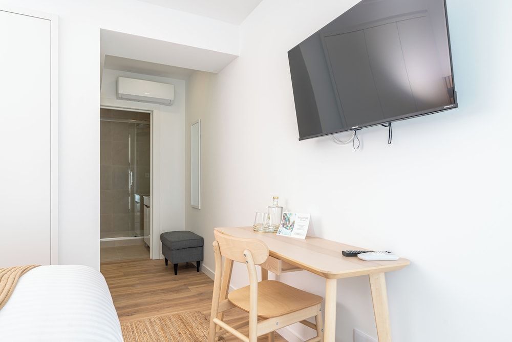 Classic Suite, Courtyard View