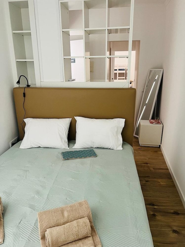 Riad'a Praia Quadruple Room, Courtyard View 6