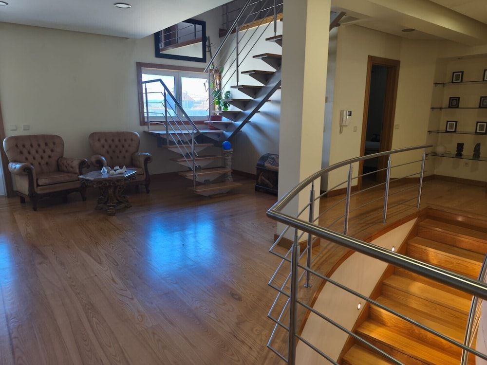 2 Floors Villa Close Ap lia Beach Villa 5