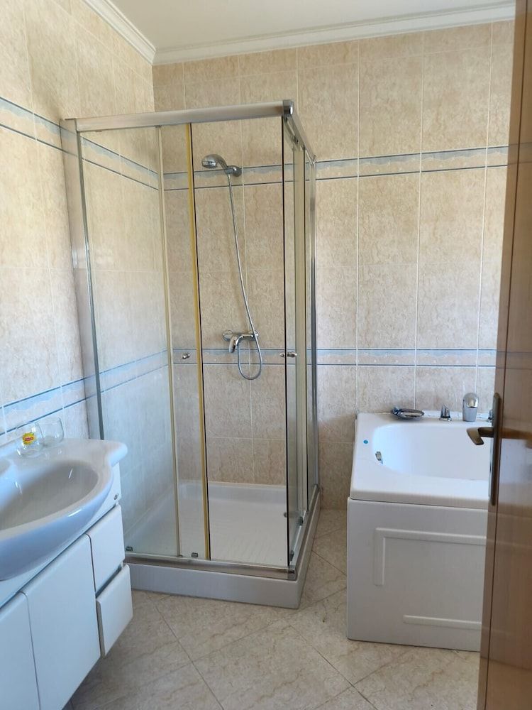 2 Floors Villa Close Ap lia Beach Villa 18