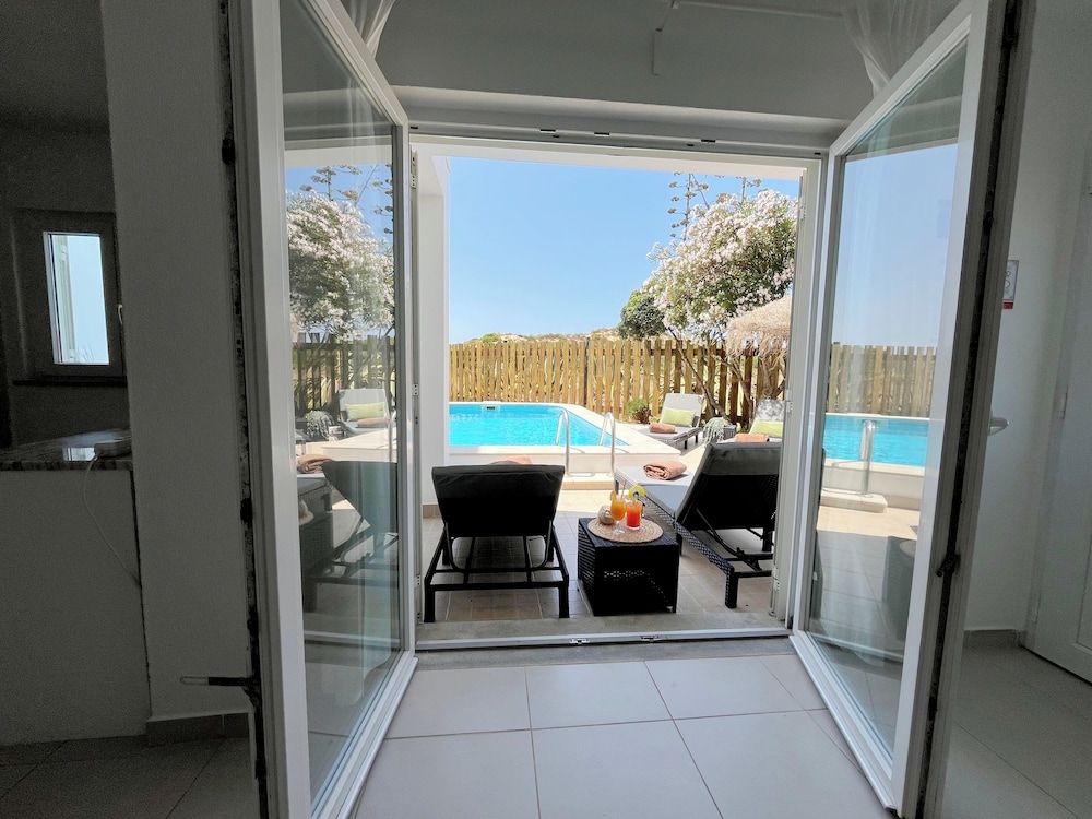 Dune Pearl Villa - Private Spa - Exclusive Pool, Sauna & Beach Access - Duna Parque Resorts & Hotels Villa, Patio, Poolside 13