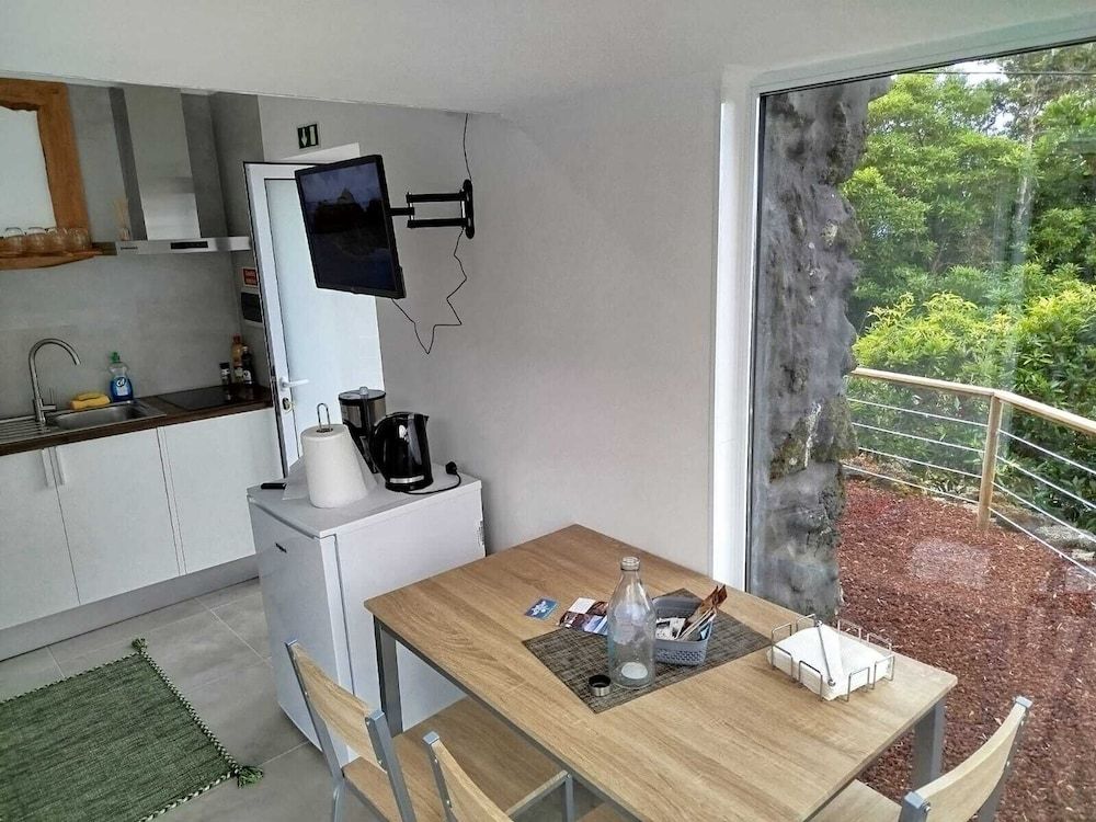 Aldeia dos Caldeirões Standard Villa, 1 Bedroom, Hot Tub, Poolside 5