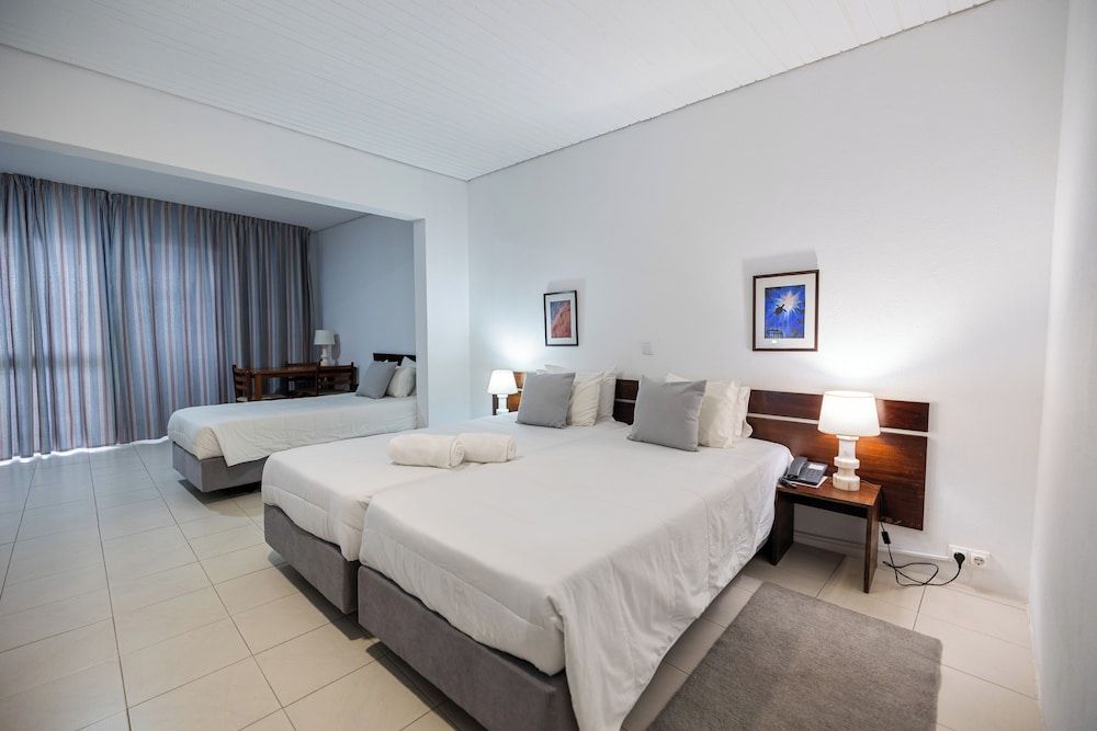 Barracuda Hotel Standard Triple Room, Sea View 2