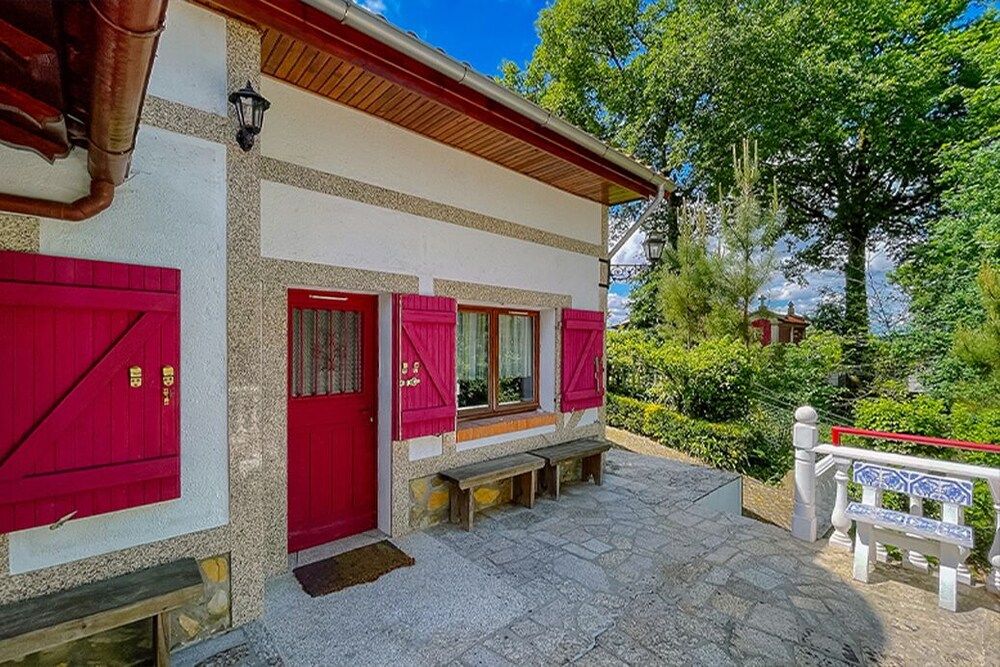 Family Townhome, Courtyard View