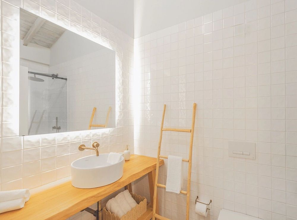 Almaa da Ria Comfort Room 3