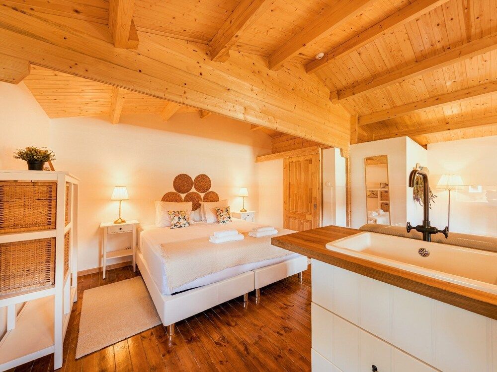 Chalet do Lago Bungalow Water Front - D'Oliva 11