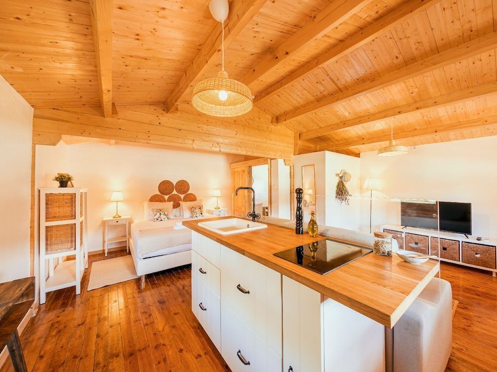 Chalet do Lago Bungalow Water Front - D'Oliva 17