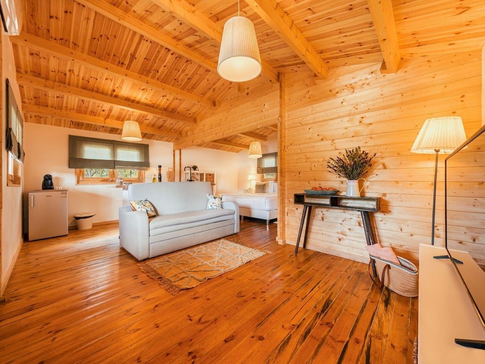 Chalet do Lago Bungalow Water Front - D'Oliva 4