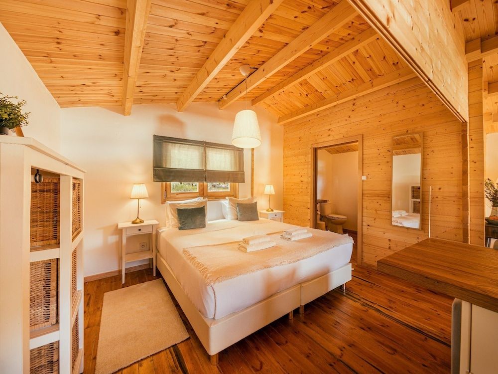 Chalet do Lago Bungalow Water Front - D'Oliva 7