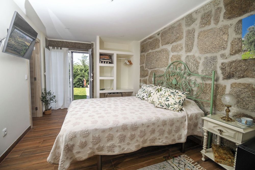 Bosque da Fantasia Double Room, Garden View 6