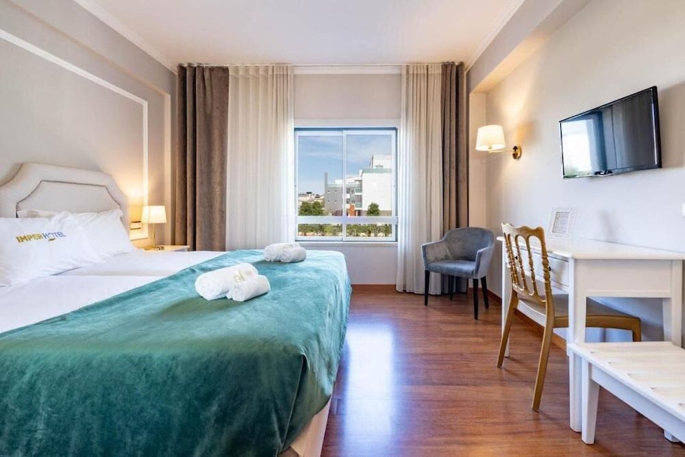 Imperhotel by Umbral Basic Twin Room, City View 4