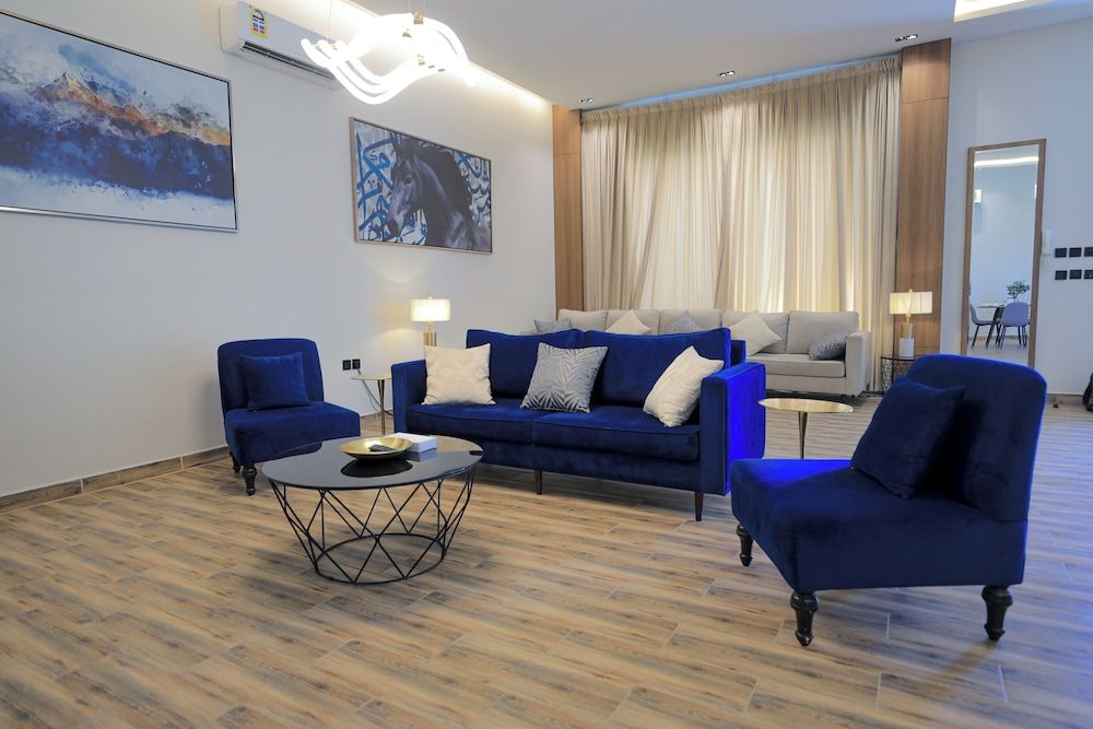 Lamar Park Resort Deluxe Chalet, Patio, Garden View 8