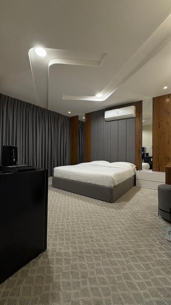 Coral Hotel Apartments Luxury Studio 4