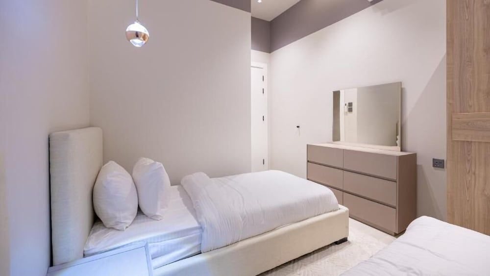 Super Luxury two Bedroom Al Narjis
