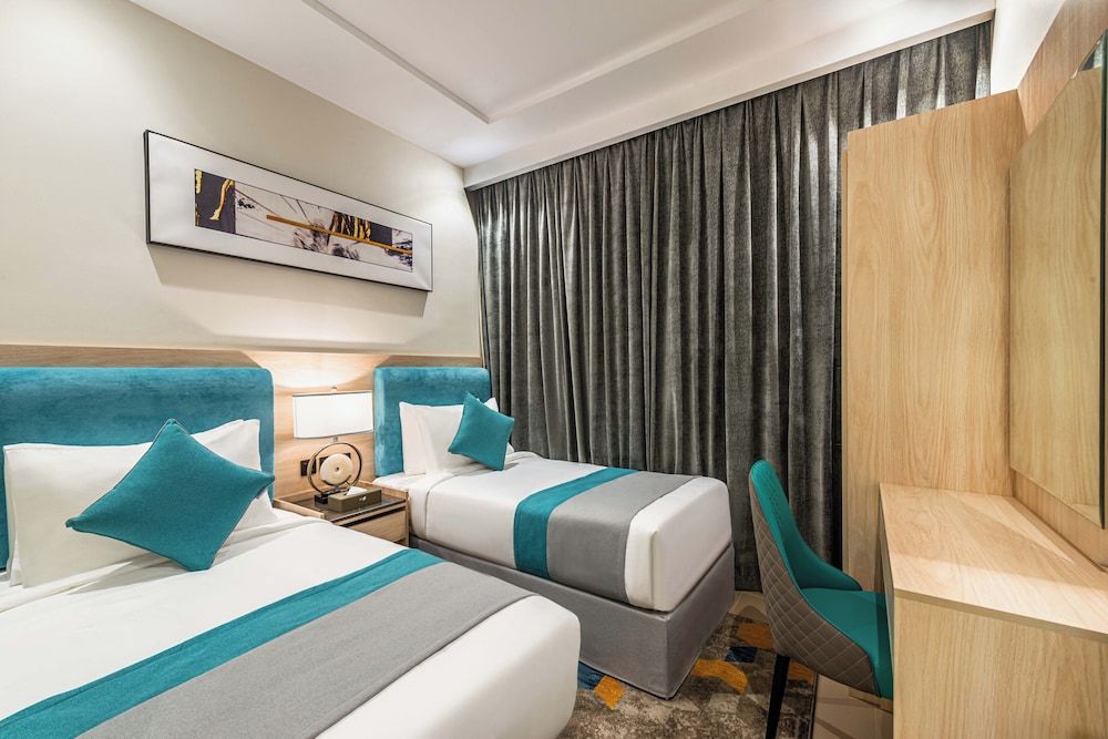 Renium Al Qairawan Resort - Riyadh Family Villa, Garden View, Poolside 15