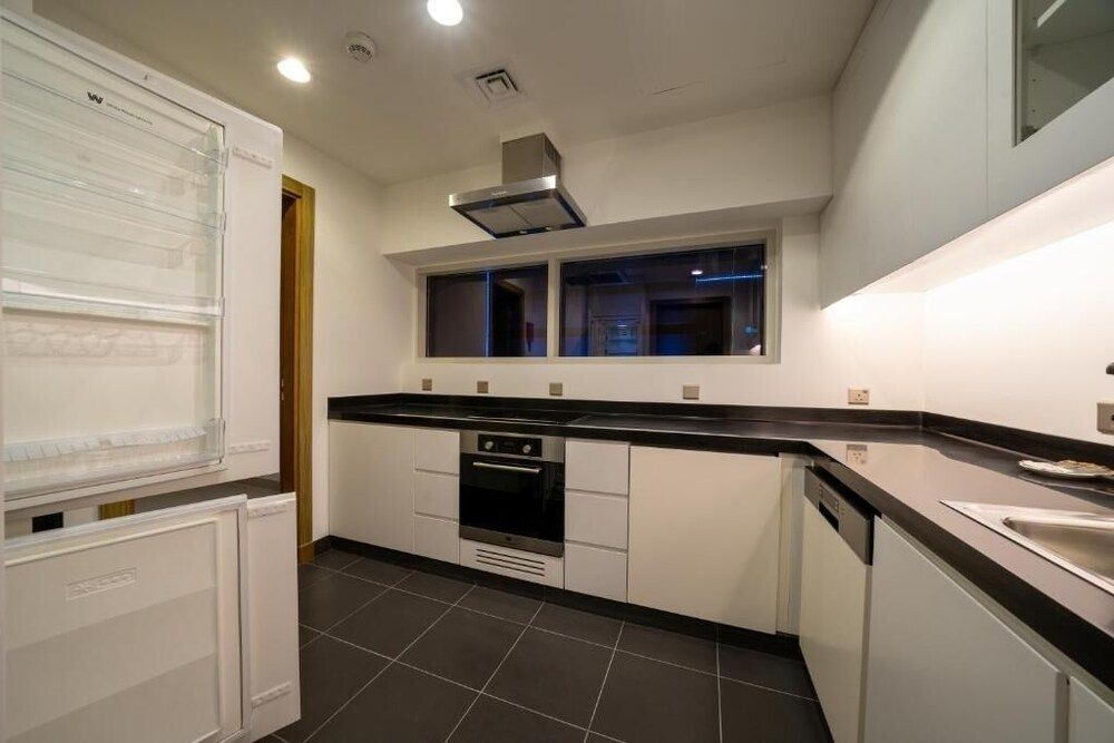 DAMAC Super Luxury Two Bedroom Apartment Apartment, 2 Bedrooms, Private Bathroom, City View 12