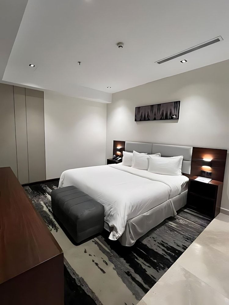 Kayan Serviced Apartments Studio 4