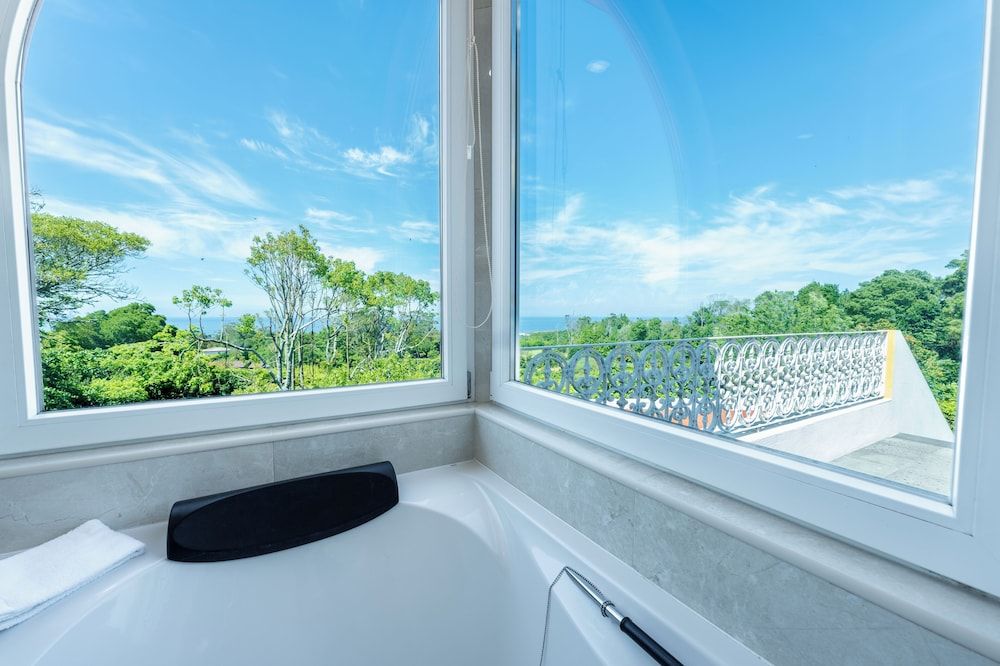 Azores Green Villas Classic Apartment, Balcony, Garden View 38