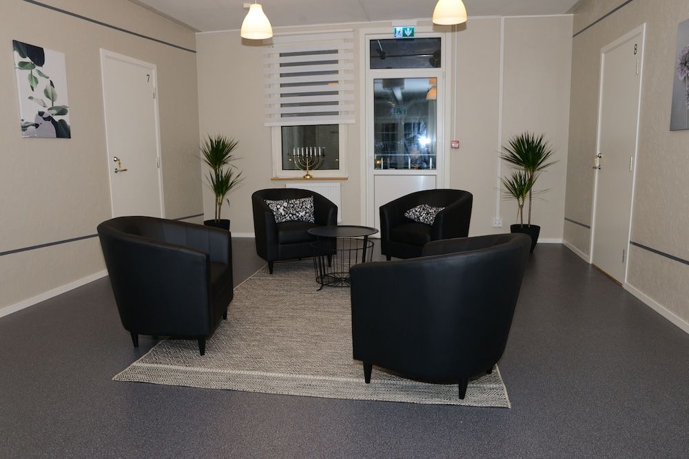 Britz Hostel Basic Twin Room 2