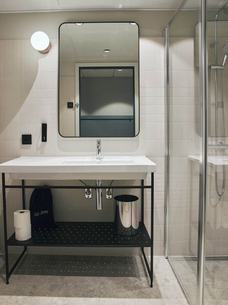 Stopover Falkenberg Standard Room, Multiple Beds, Non Smoking 5