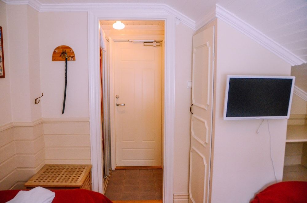 Olarsgården Hotell Twin Room 3