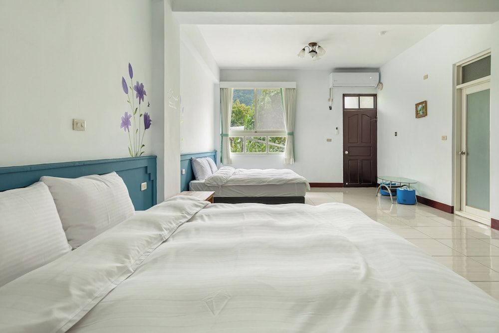 Metiyuan Garden View Quadruple Room 6