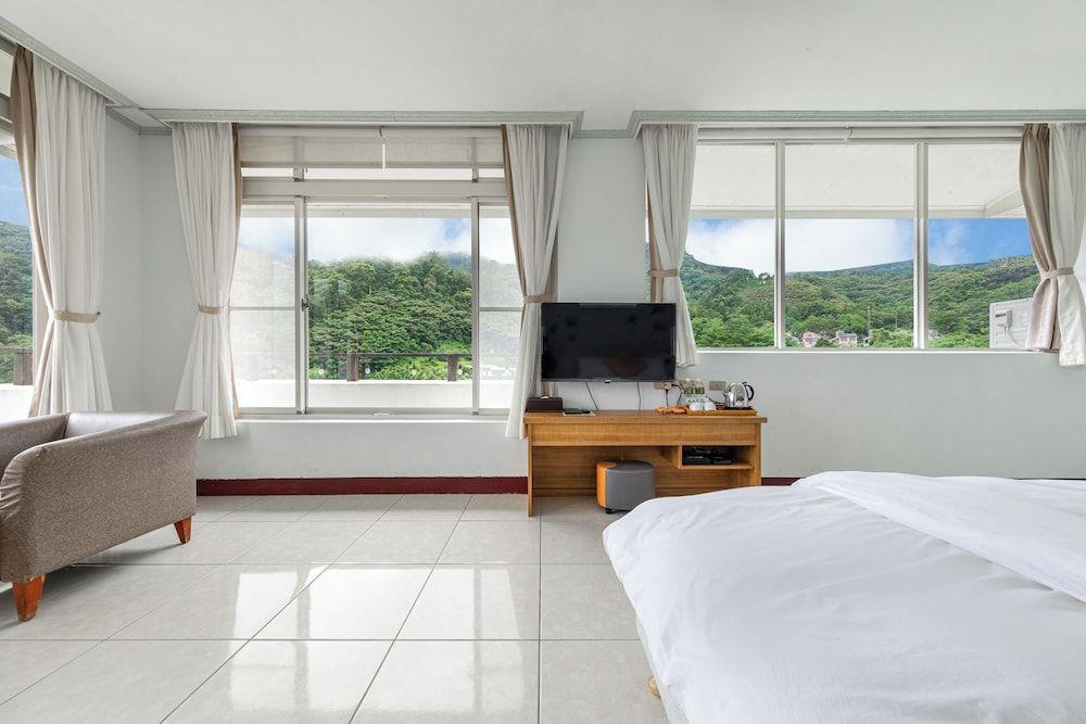 Metiyuan Mountain View Double Room 9